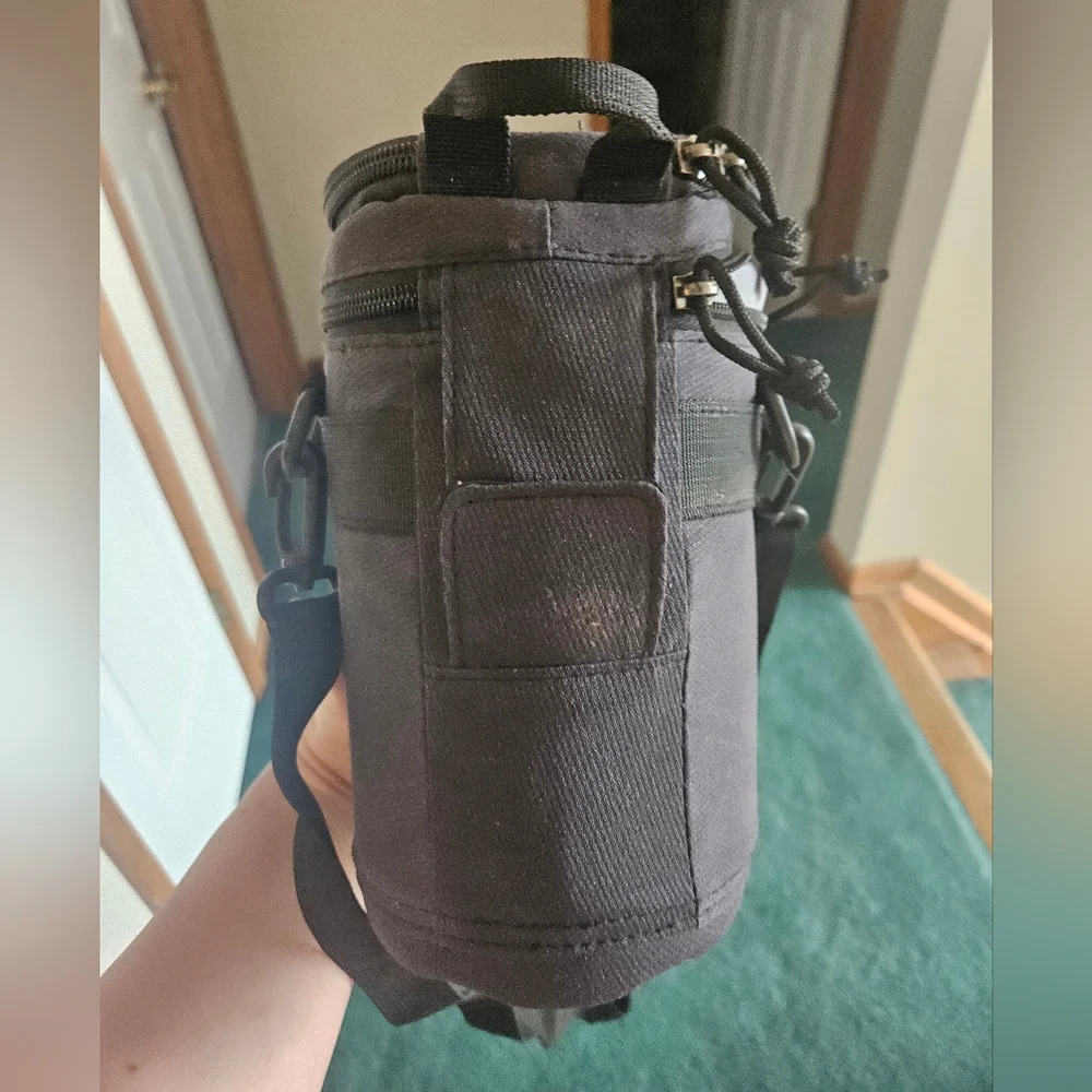 Tarion lens shoulder bag